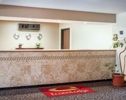 Econo Lodge Ithaca image 30